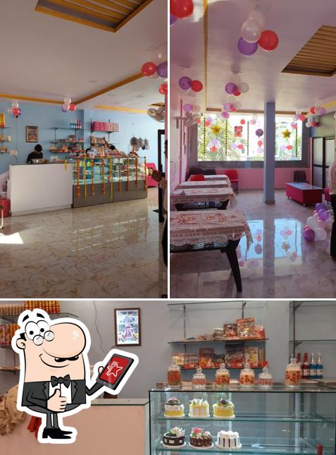 Here's a photo of Nehasvi Bakery & Cafe