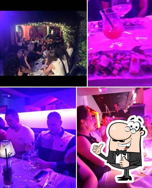 Restaurant Piano Bar LET IT BE