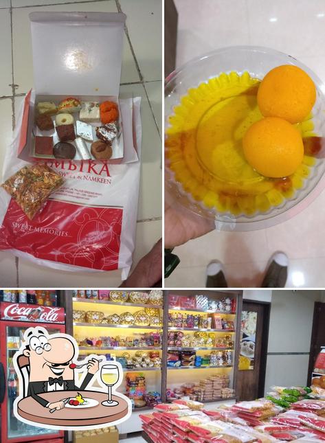 Meals at Shree Ambika Sweet & Namekeen