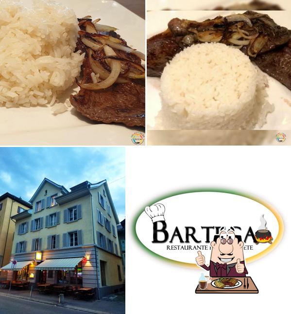 Pasti a base di carne sono disponibili a Barteca