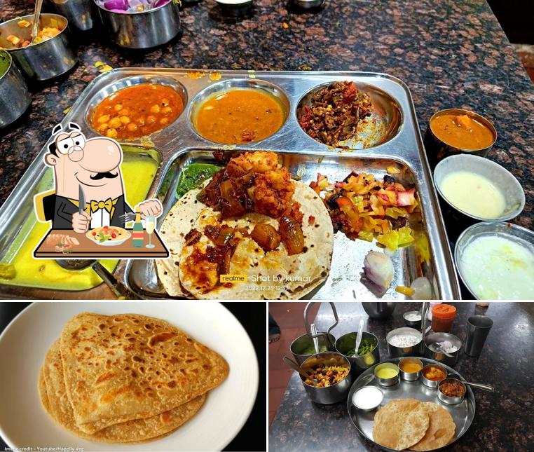 Food at BHAGAWATI MOHANS BHOJANALAYA (FORMER - SREE MOHAN BHOJANALAYA )(NORTH INDIAN RESTAURANT) (PURE VEG)