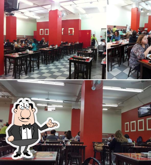 O interior do Jacob Cozinha Árabe