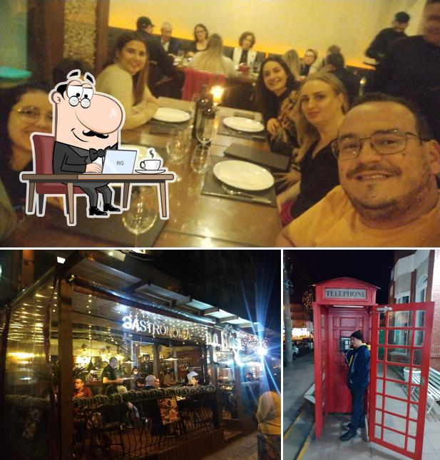 O interior do D.O.Brasil Wine Bar Gramado