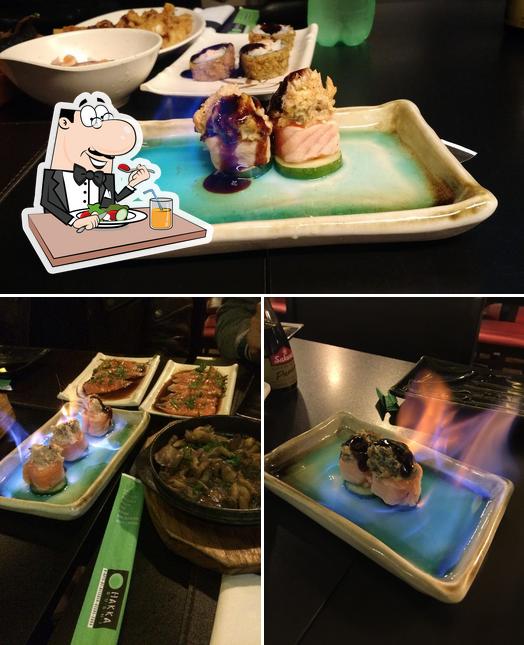 Platos en Hakka Sushi Paulista