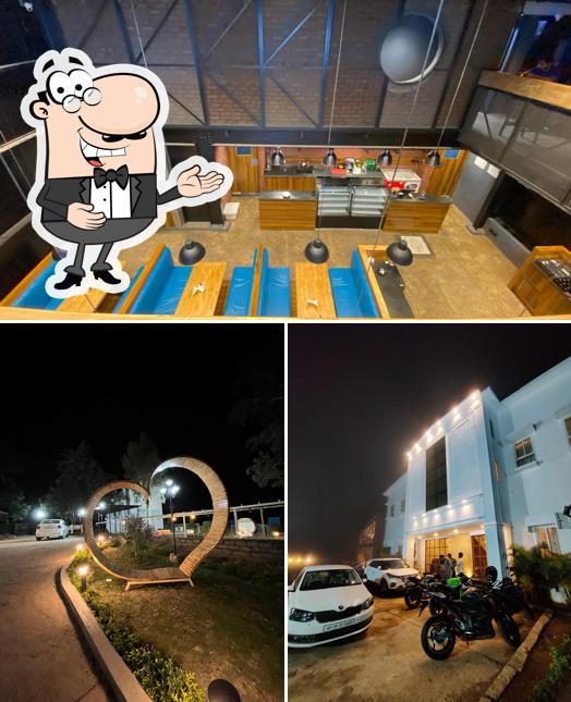 Here's a pic of On The Rocks