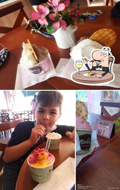 Sorvete em Madalê Gelato Artesanal