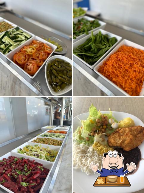 Saladas em Restaurante e Café Vó Irene