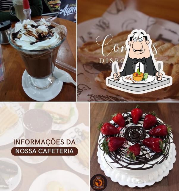 Comida em Café Imperatriz