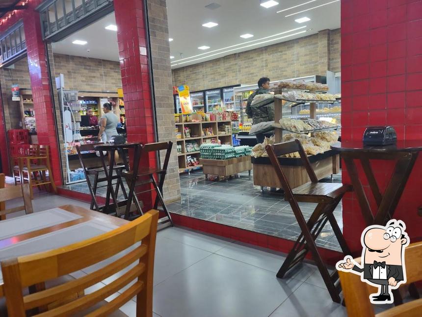 O interior do Panificadora Forno de Goiás