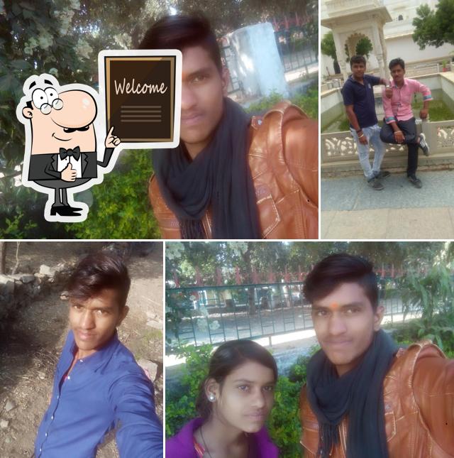 Here's a pic of Mousam Chat Center