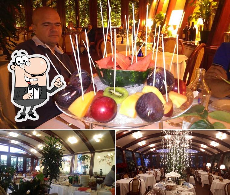 Siediti a un tavolo di Bitone