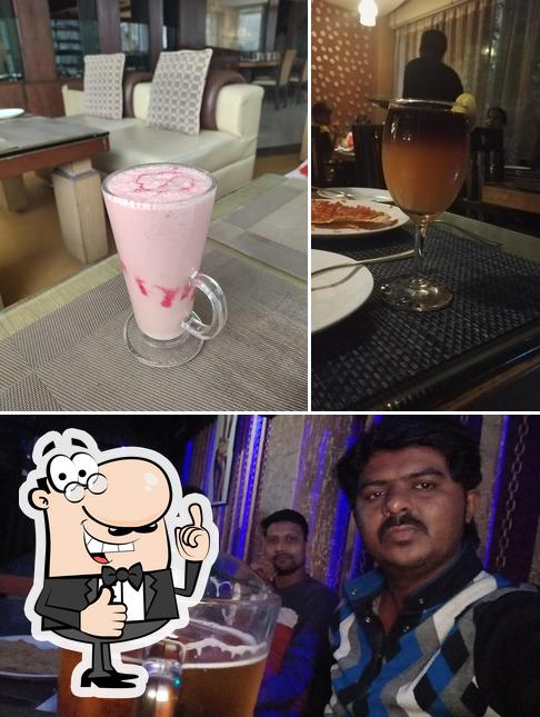 SIP and Dine picture