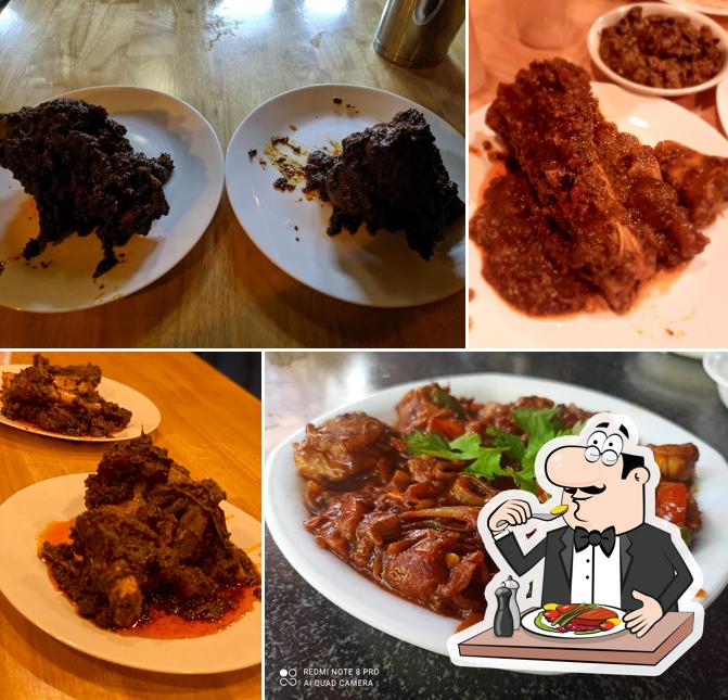 Food at Malayalee's Family Restaurant Mattool