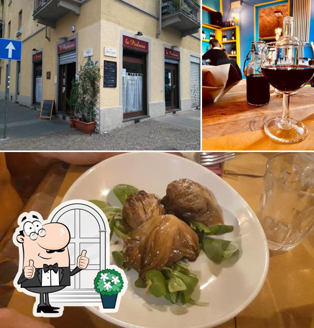 La immagine di esterno e cibo da Trattoria PoP Lingotto