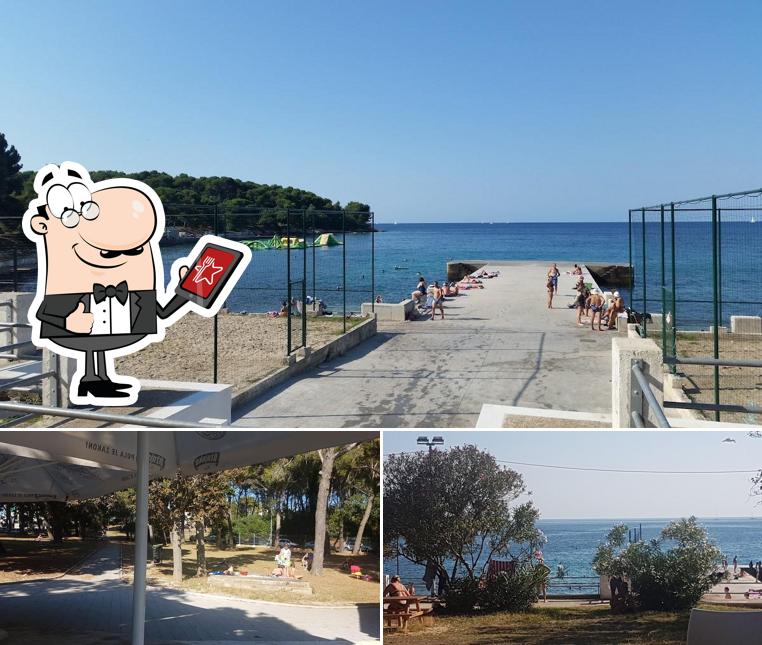 La parte esterna è una caratteristica importante di Beach Bar Valkane