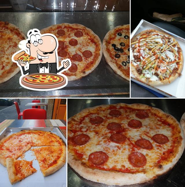 Prenditi tra le molte varianti di pizza