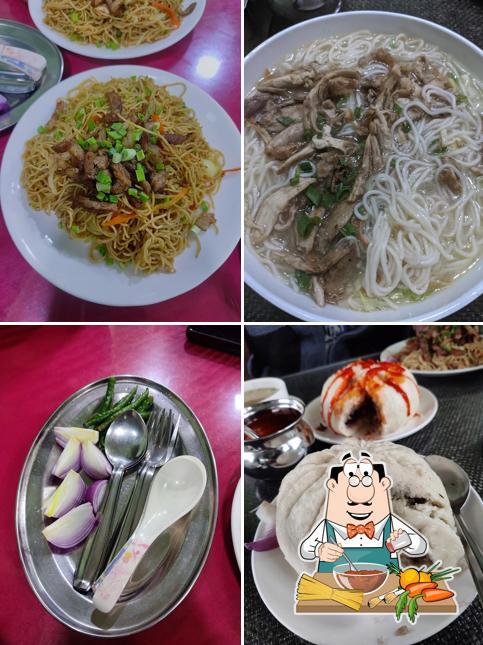 Spaghetti bolognese at Chang Woo Restaurant JAIAWPDENG