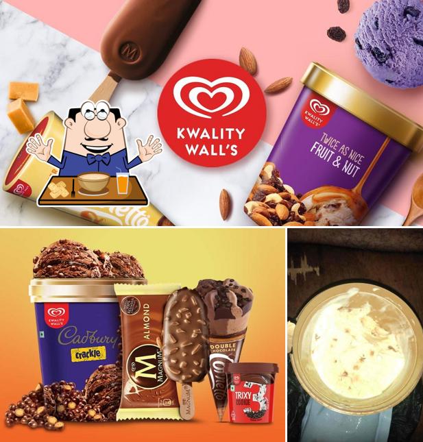 Clam chowder at Kwality Wall's Ice Cream And More