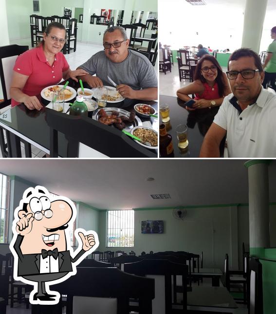 Veja imagens do interior do Bode Assado do Márcio