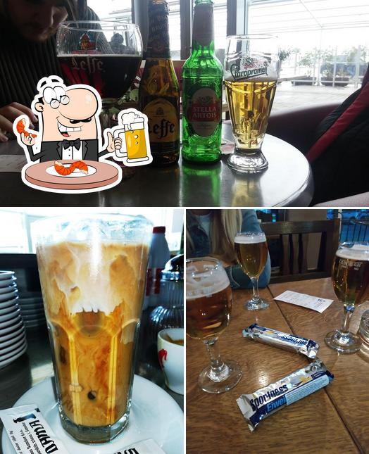 Puoi prenderti un rinfrescante bicchiere di birra chiara o scura