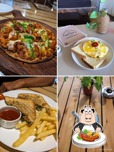 Meals at Triloka Cafe