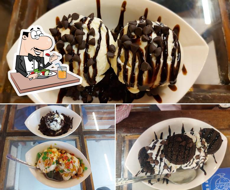 Brownies at 7 DEGREES THE ICECREAM LAB