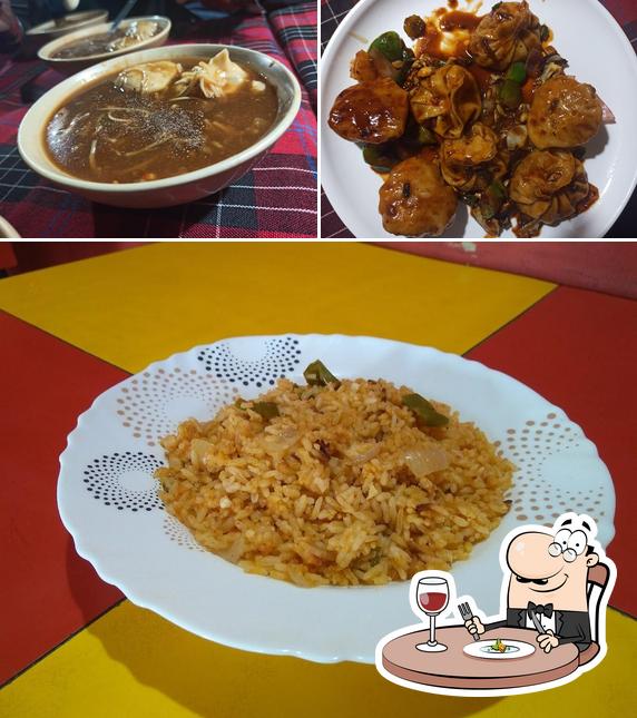 Food at Michis food court