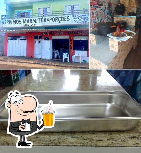 Desfrute de um drinque no Marmita & Assados - Santa Ana - Zé Carlinhos - Bar e Restaurante