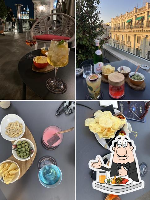 Plats à Mùn Rooftop Cocktail Bar