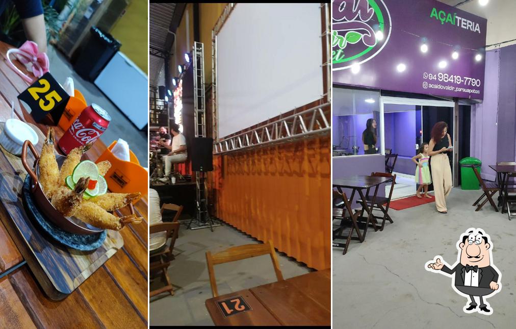 Veja imagens do interior do Container's Cozinha Bar