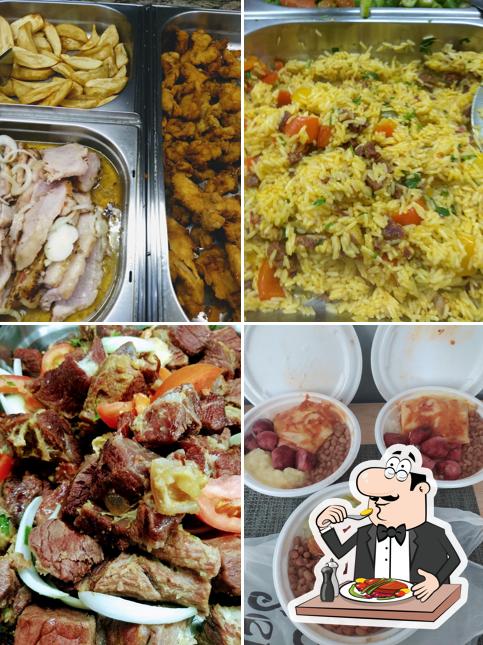 Comida em Restaurante Barril Satélite