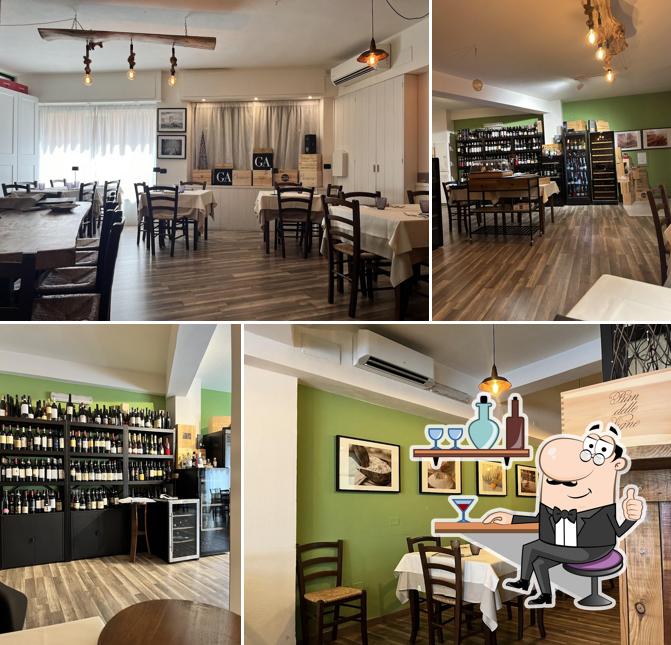 Dai un'occhiata agli interni di Hostaria Via Aemilia