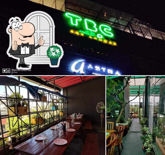 Check out the outside part of To Be Continued Sky Lounge TBC