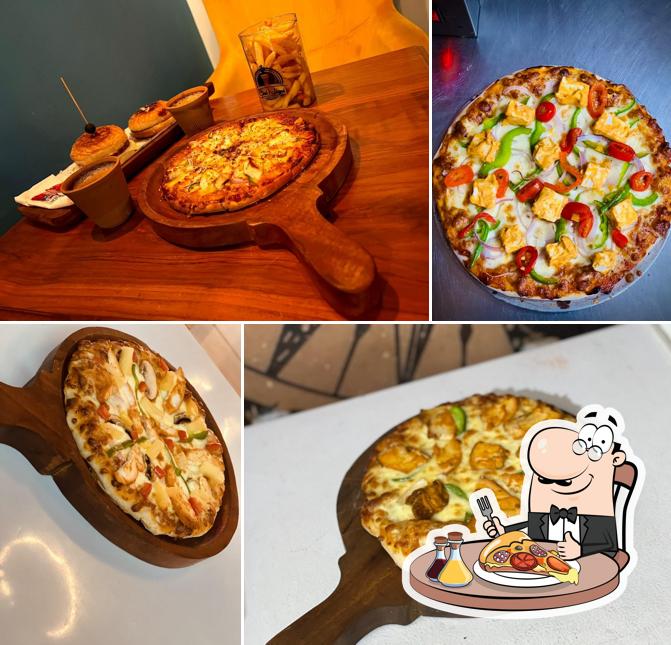Try out pizza at Chai Nagri Ferozepur