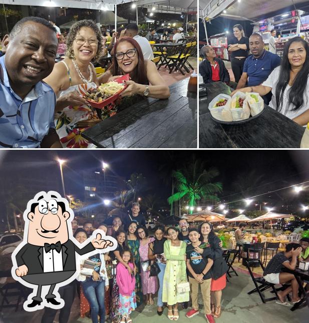 O interior do Hamburgueria X Truck