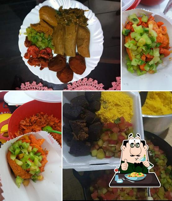 Platos en Acarajé Da Luanda