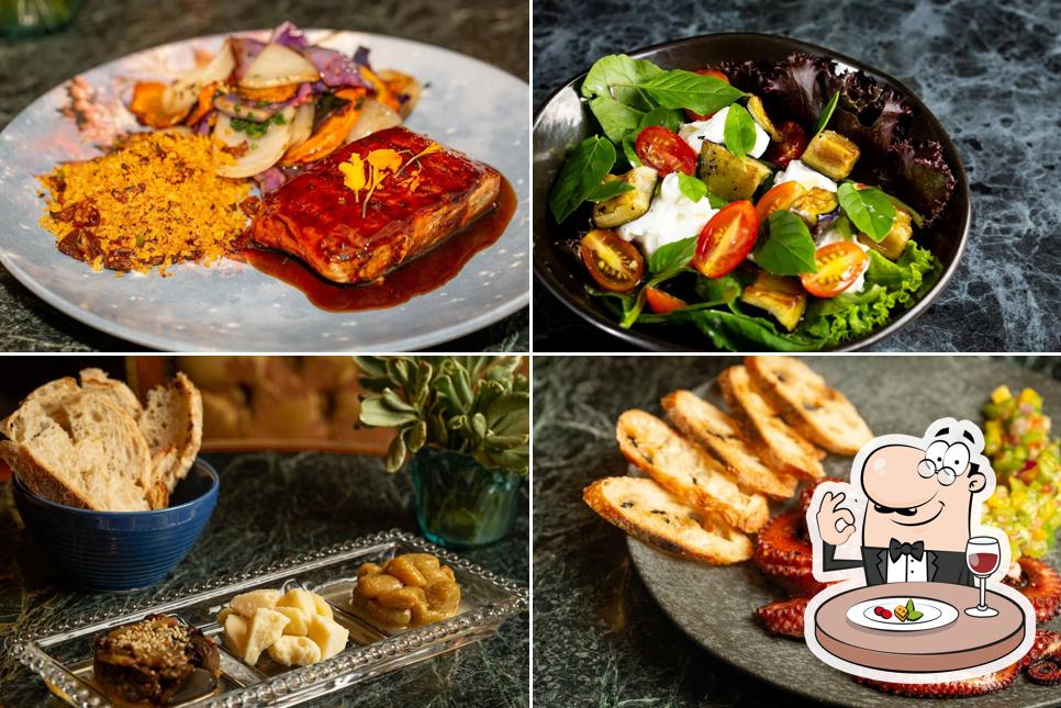 Comida em Tzá Restaurante