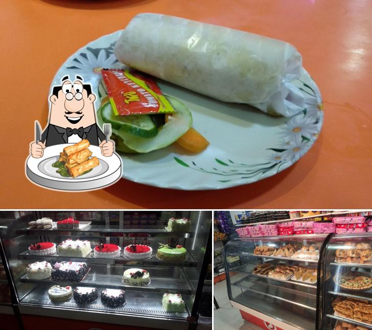 Spring rolls at Thriveni Bake World Kadakkal