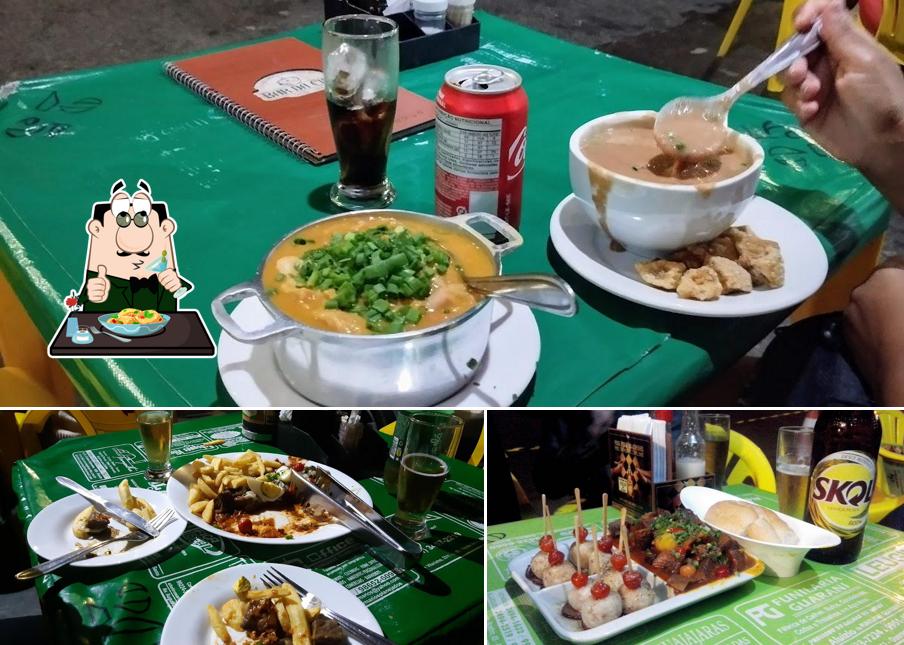 Platos en Bar da Cida