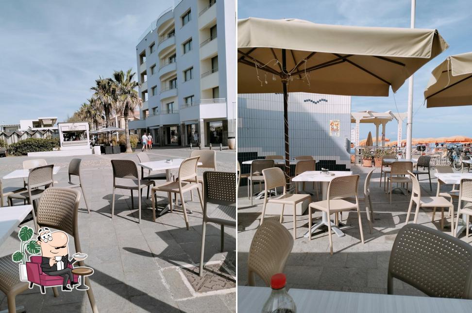 Gli interni di BAR GIRASOLE marina di cecina