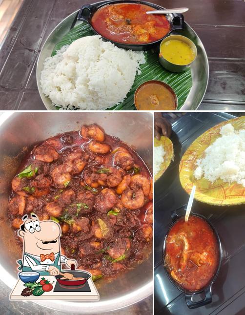 Chicken curry at Nellore Peddareddy Chepala Pulusu