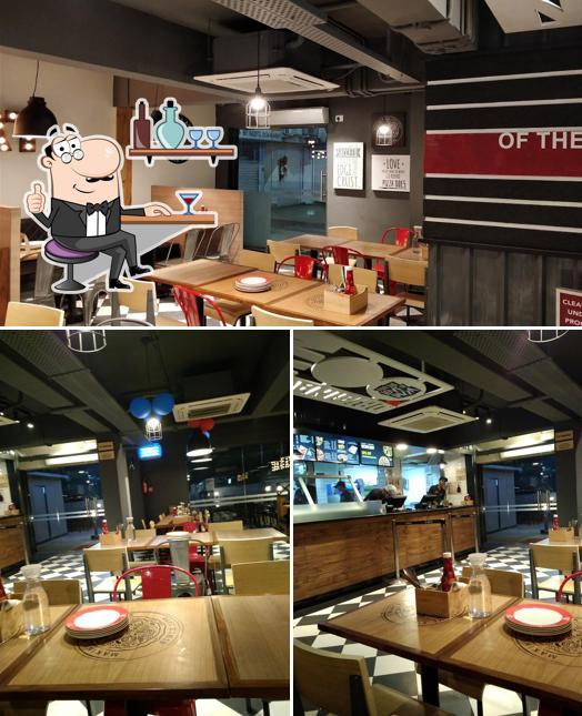 Check out how Pizza Hut Supermart 1, Gurgaon looks inside