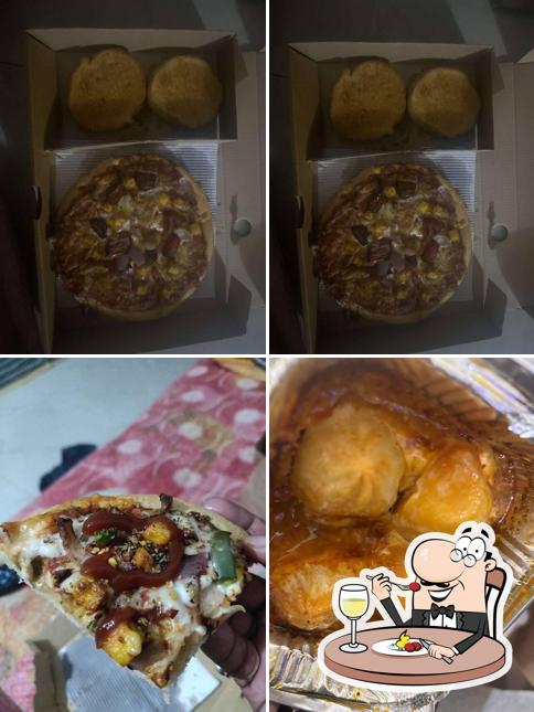Food at Pizza Hut Dapodi, Pune