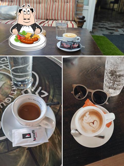 Cibo al Caffe bar Chelos