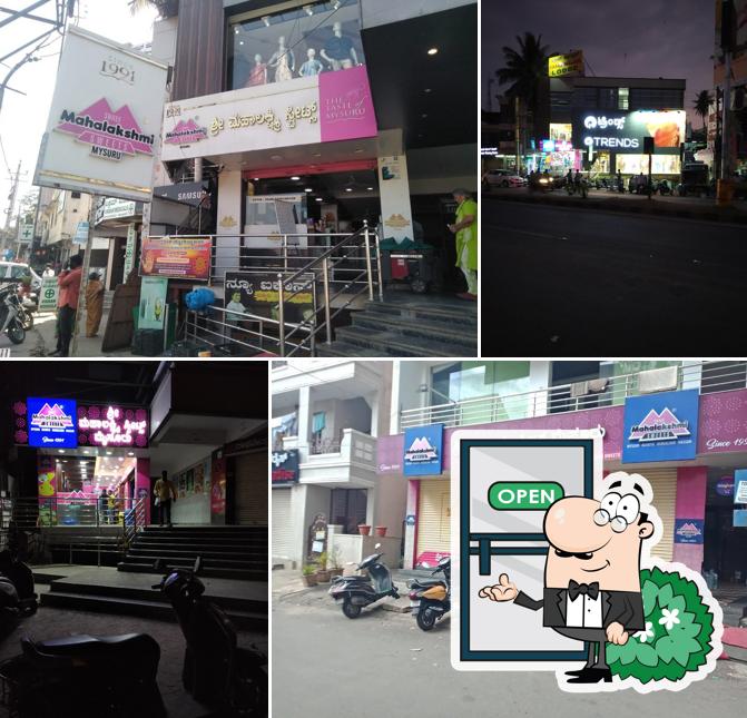 Shree Mahalakshmi Sweets, Hunsur