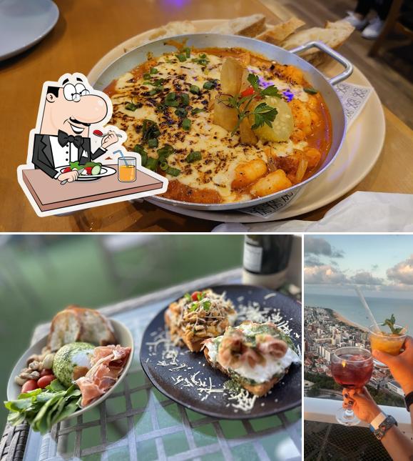 Platos en Skybar Tour Genève