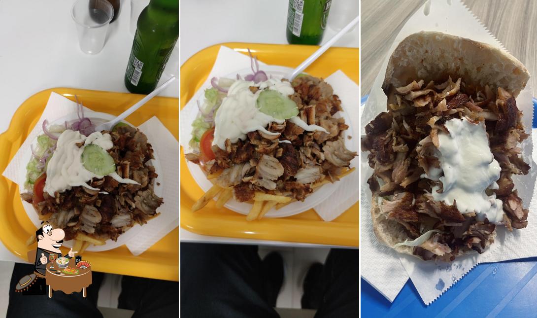 Panino con maiale stirato al KEBAB & PIZZERIA SPEZIOSO