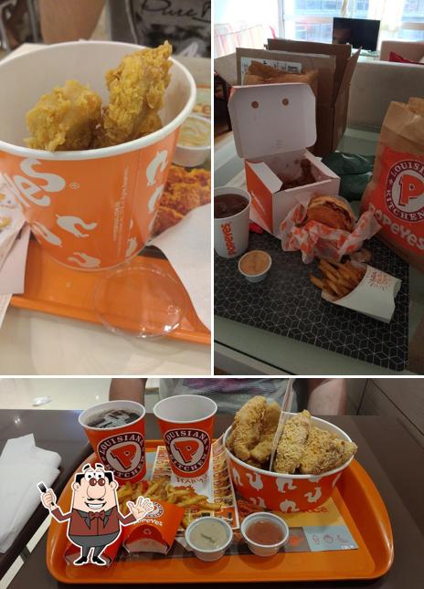 Comida em Popeyes Louisiana Kitchen