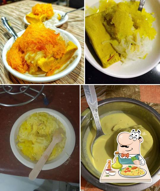 Meals at Prakash Ki Mashoor Kulfi