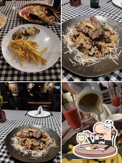 Platos en Zoi Gastronomia